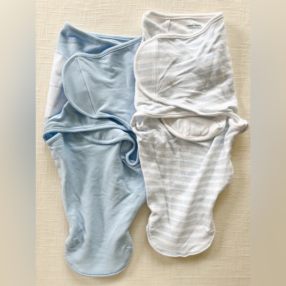 Aiden and Anais Velcro swaddle wraps blue
